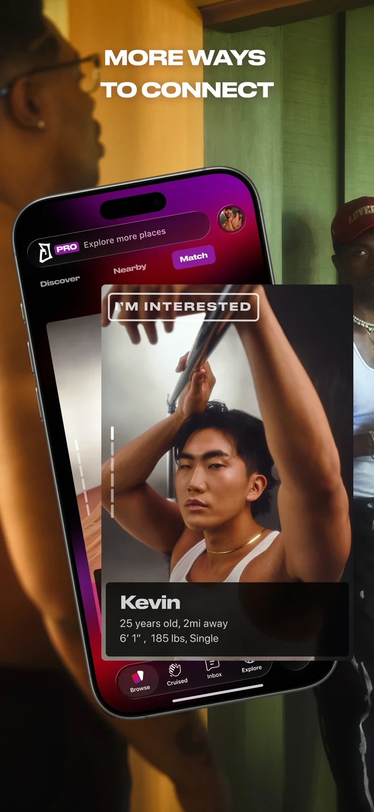Jack’d - Gay chat & dating, panel 4: A matching card shows an interest action and distance.